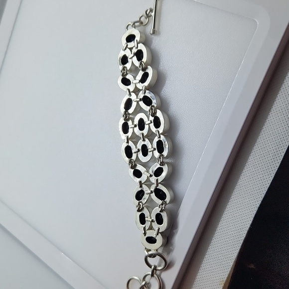 Nwot! Sterling black onyx large bracelet - Picture 5 of 8
